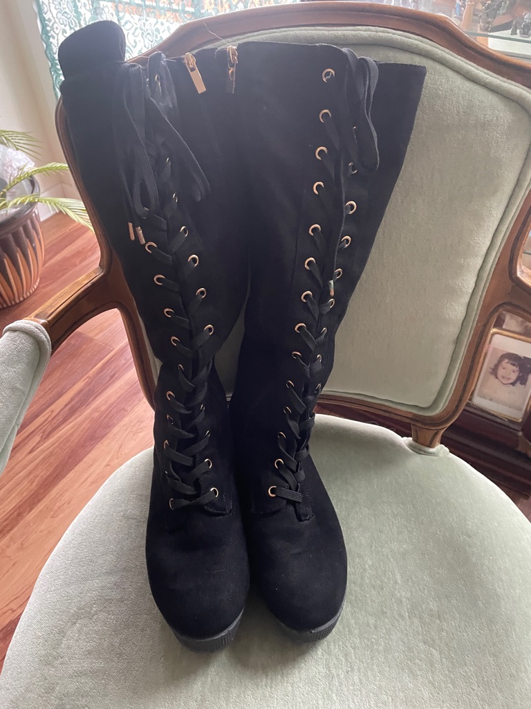 Black Lace-Up Knee-High Women's Boots